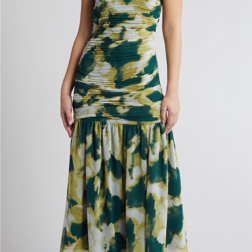 Elegant Green and Yellow Women's Dress